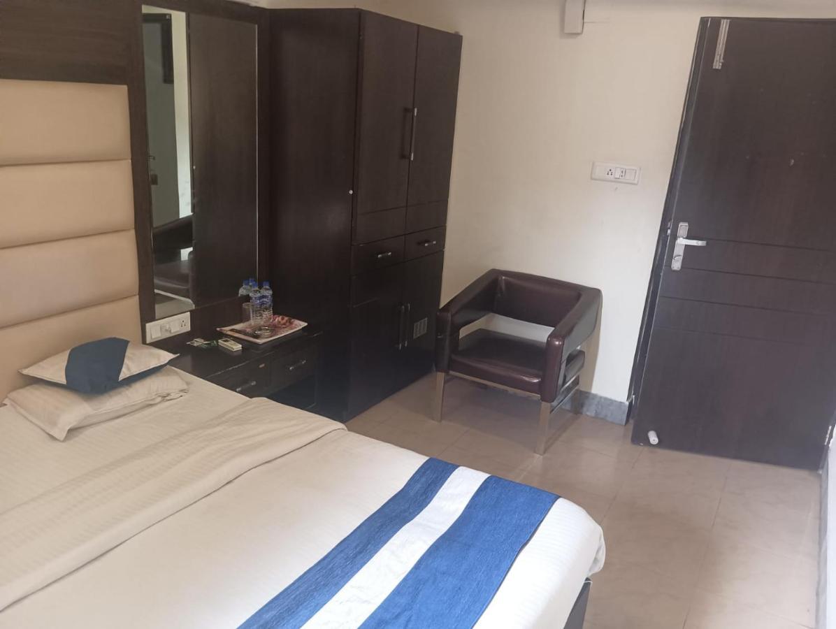Hotel Presidency Inn Kolkata Ngoại thất bức ảnh