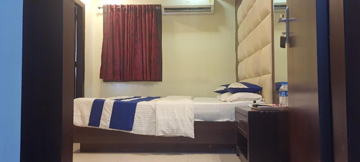 Hotel Presidency Inn Kolkata Ngoại thất bức ảnh
